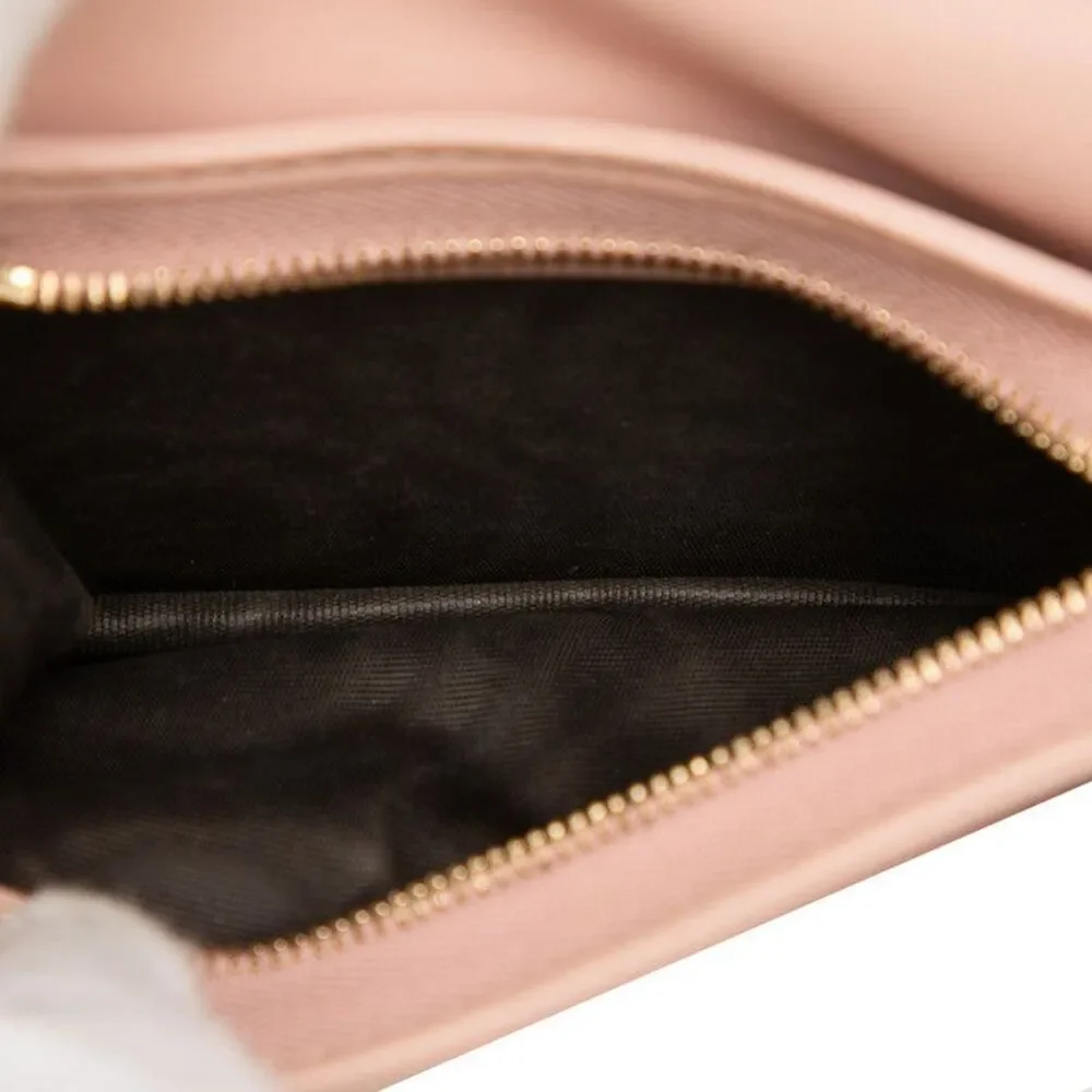 Gucci GG Matelassé Bi-fold Wallet